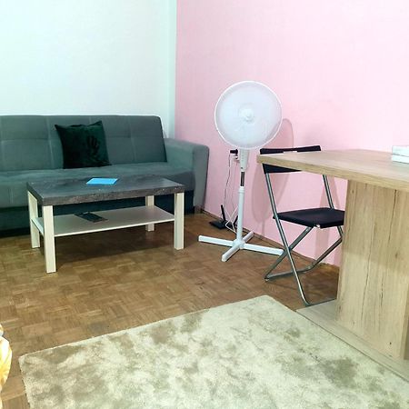Apartament Near The Center Wiedeń Zewnętrze zdjęcie